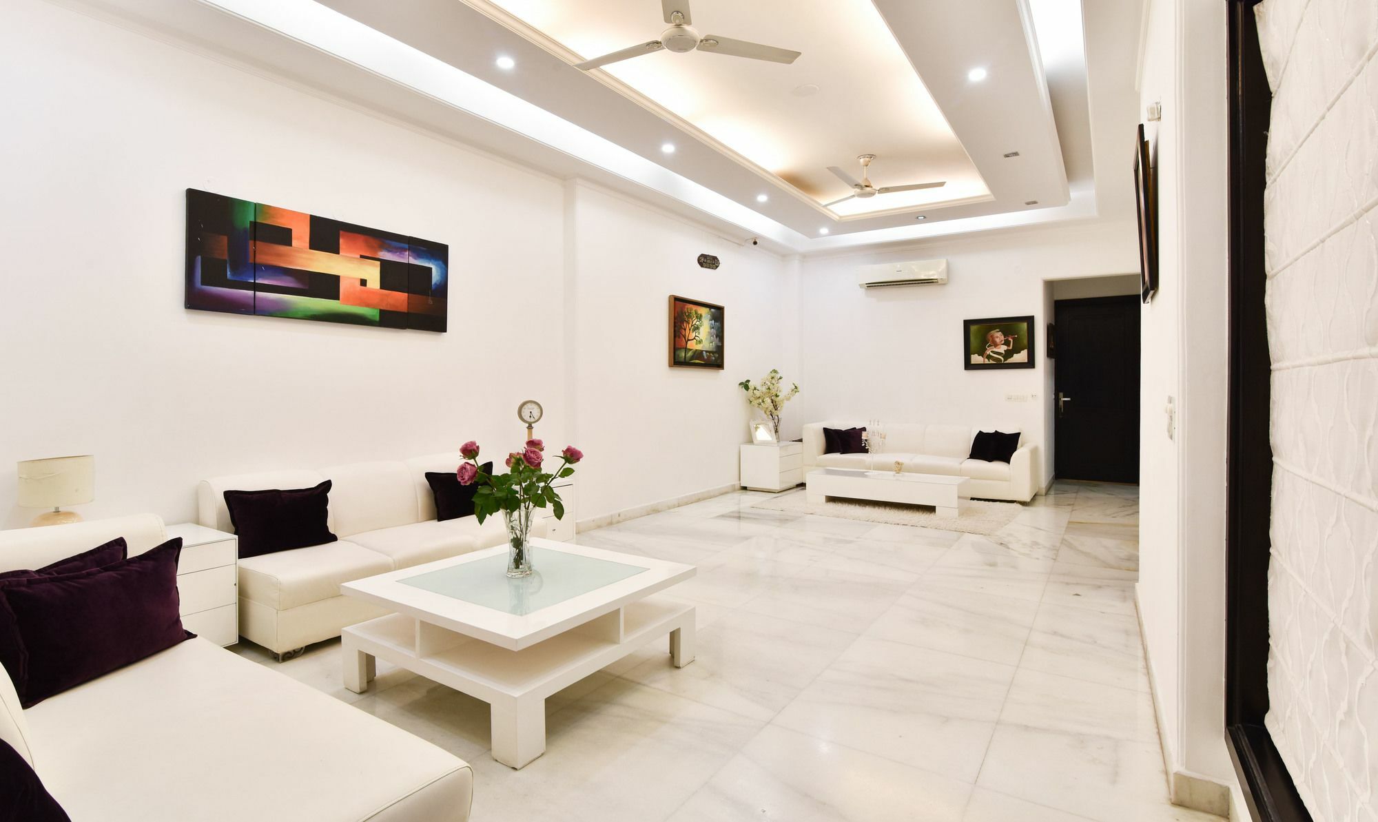 Treebo Trend The G8 Sector 39 Hotel Noida Exterior photo